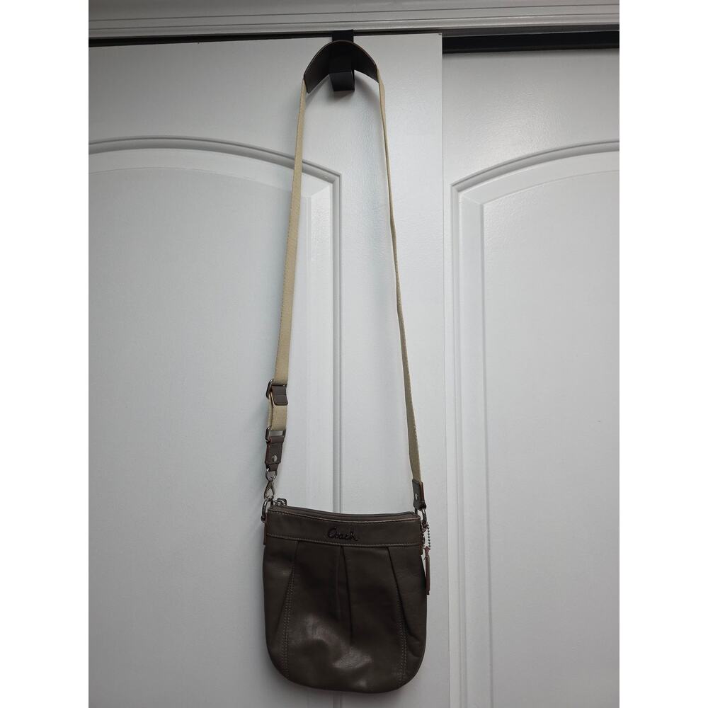 Coach Swing back Brown Leather Crossbody Bag M0826-42585 - Picture 2 of 7